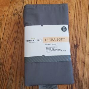 Threshold XL Twin Fitted Sheet